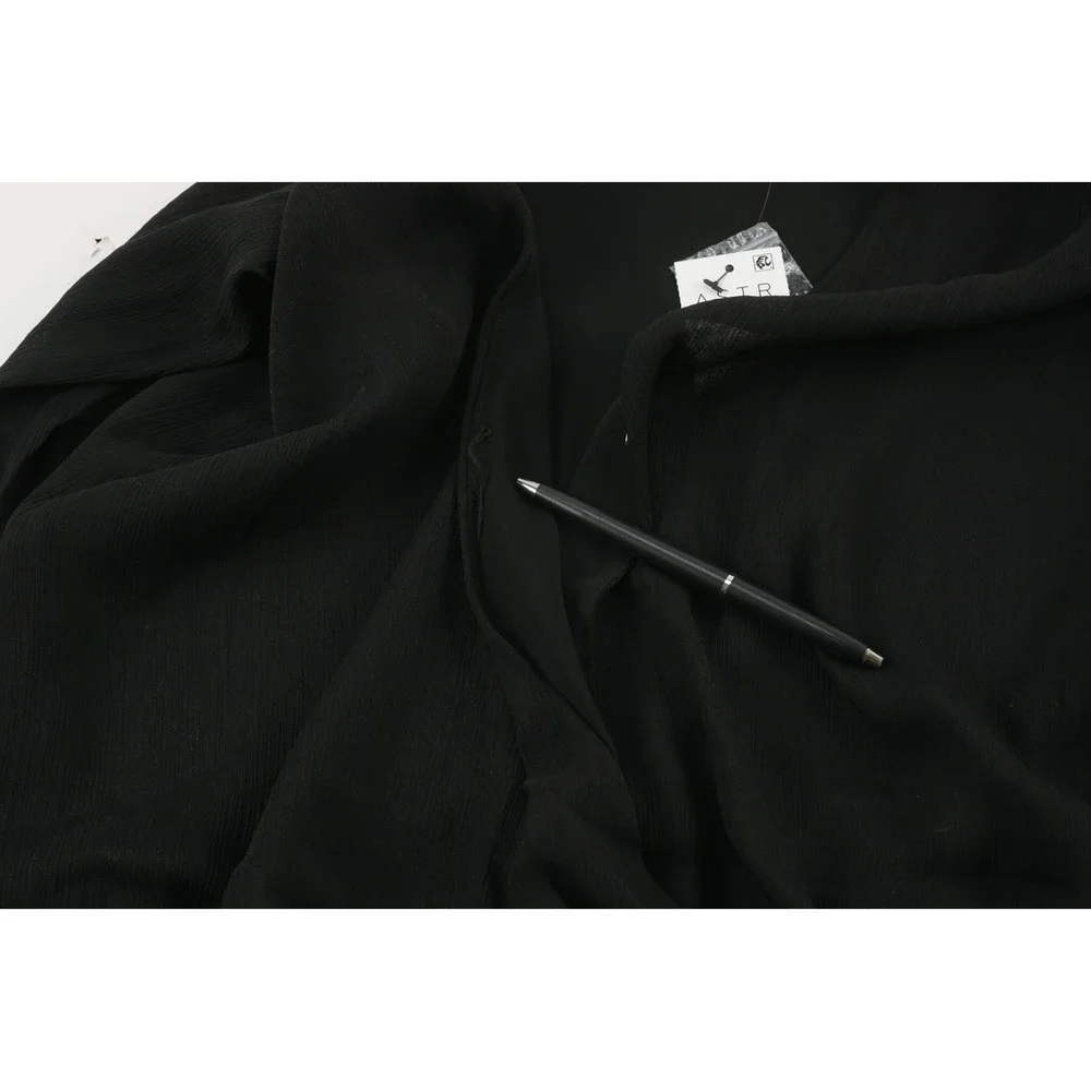 New ASTR The Label Black Crepe Lightweight V-Neck Twist Sleeveless Top Sz Small - Picture 8 of 8